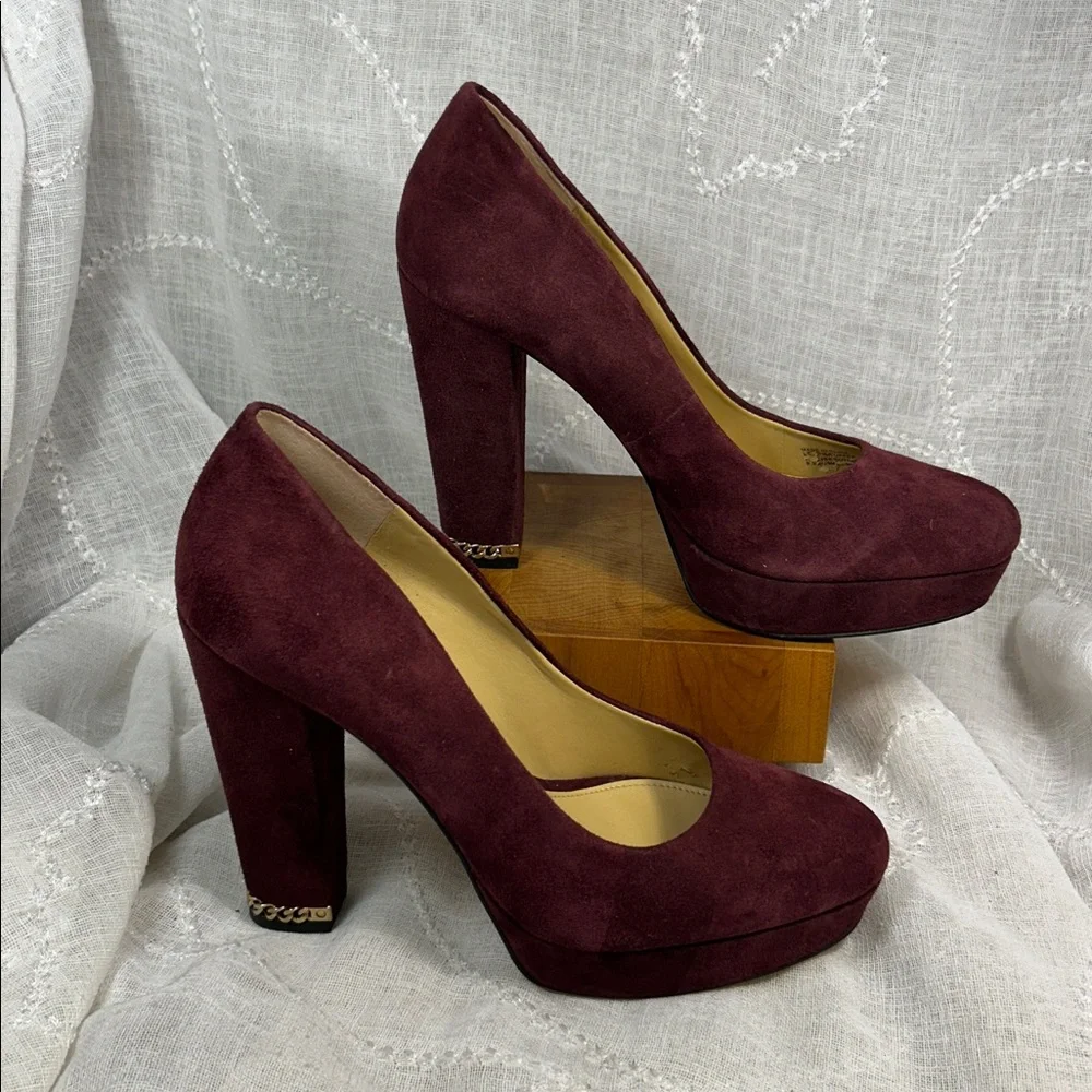 Michael Michael Kors elegant classic pump heels